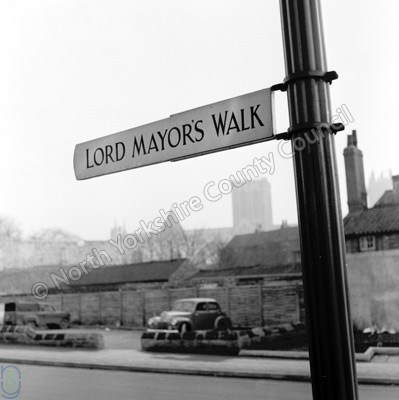 Lord Mayor's Walk, Sign, York